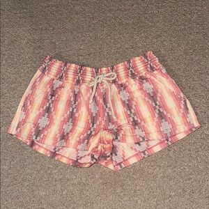 Roxy Colorful Patterned Shorts